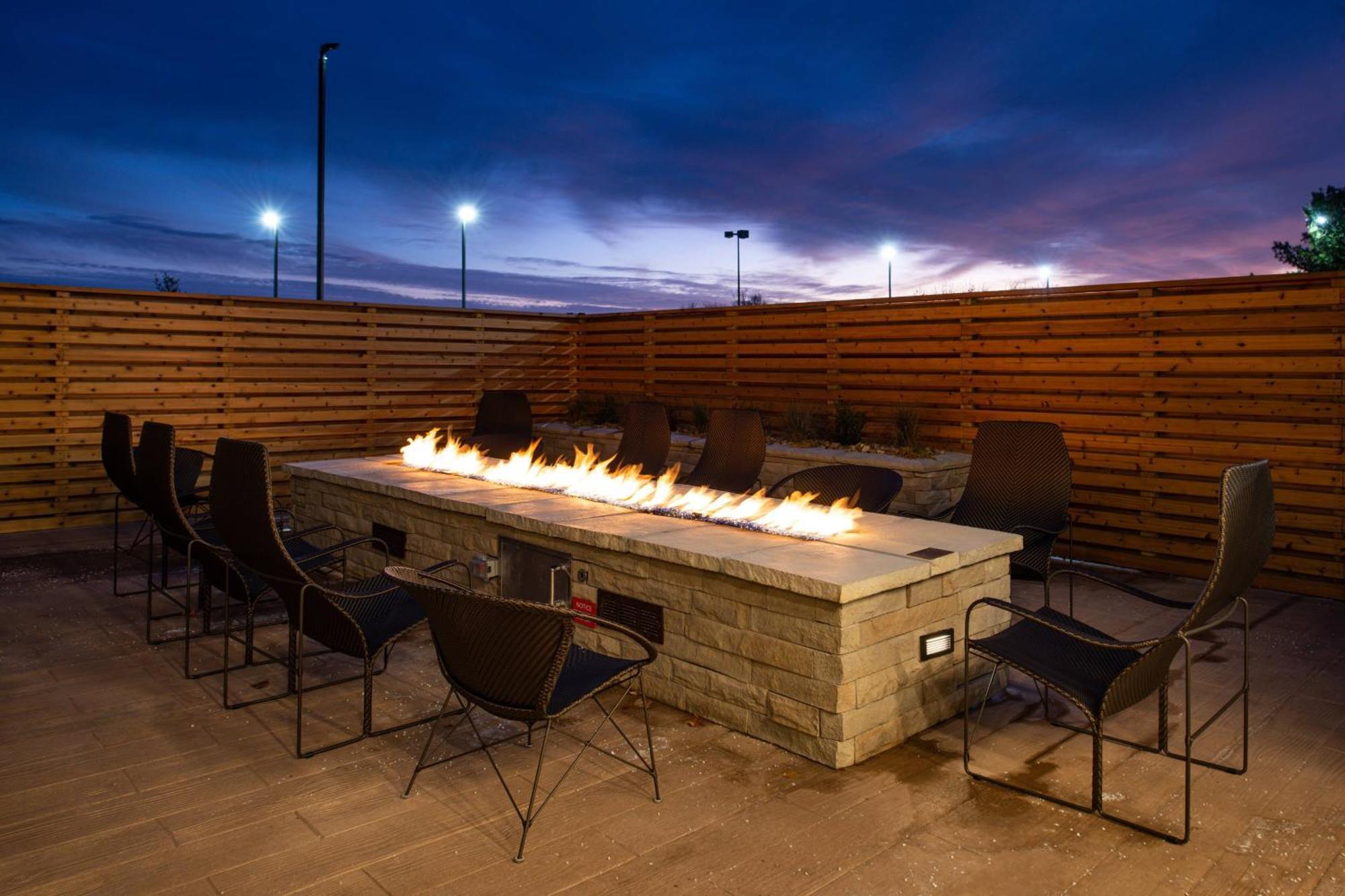 Courtyard Kansas City Olathe Eksteriør billede